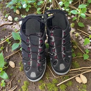 Eddie Bauer Blakley Sandals